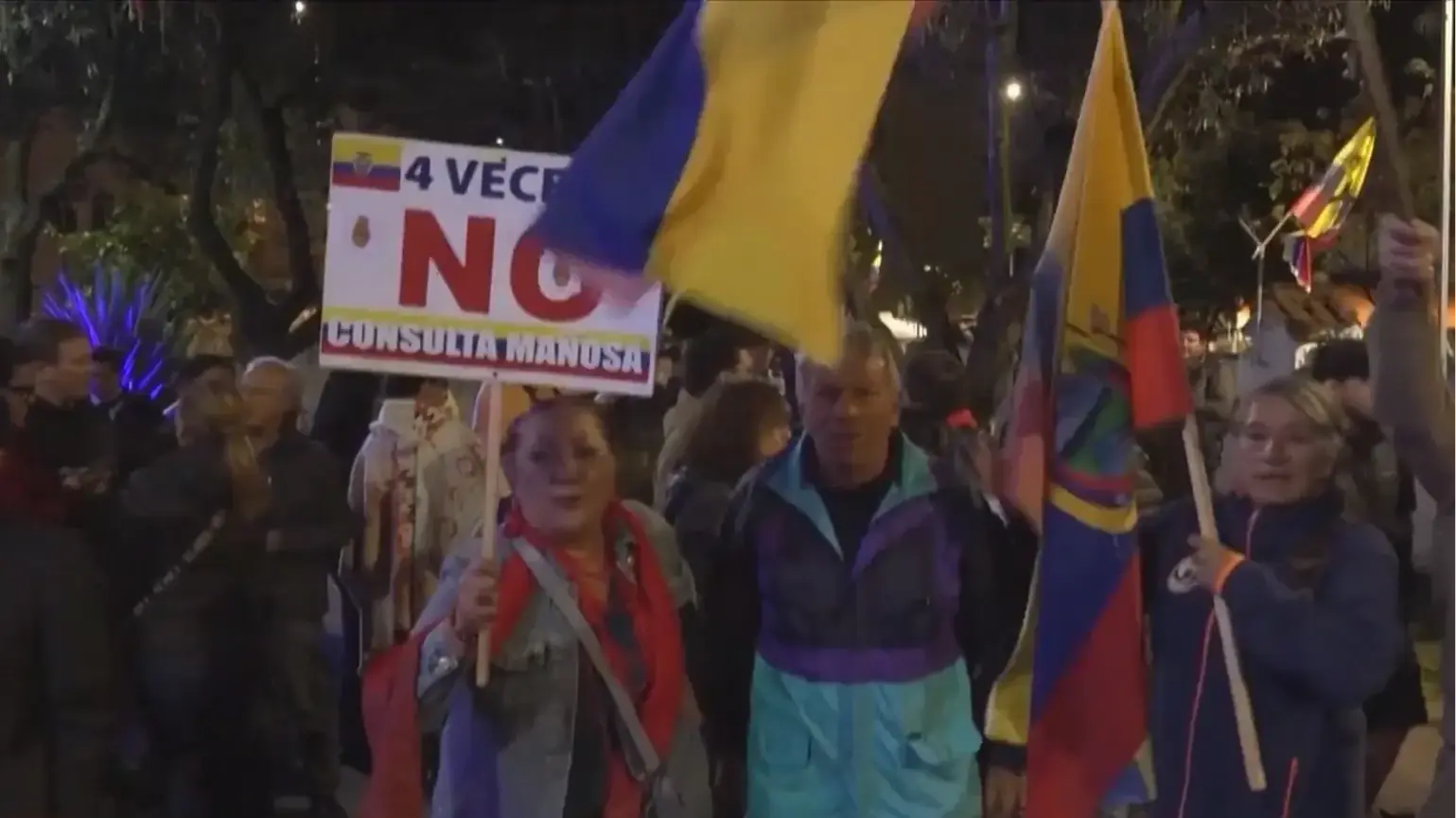 Cử tri Ecuador phản đối căn cứ quân sự nước ngoài